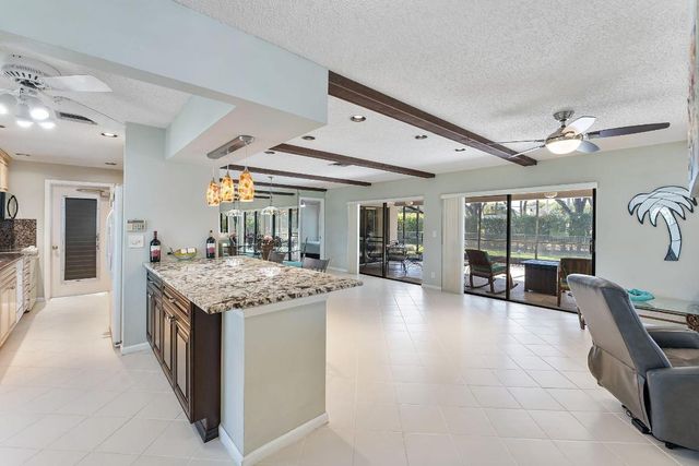 6206 Springdale Way, Delray Beach, FL 33445