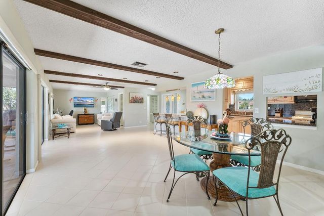 6206 Springdale Way, Delray Beach, FL 33445