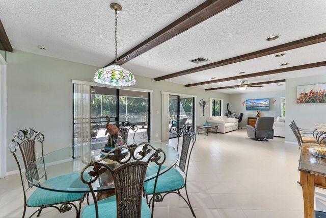 6206 Springdale Way, Delray Beach, FL 33445