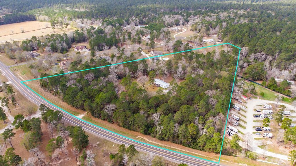 694 Fm 2296, Huntsville, TX 77340