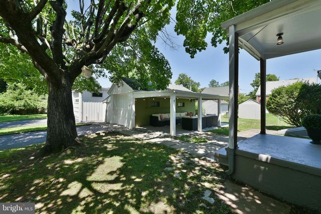 24 RAILROAD AVE, Ewing, NJ 08628
