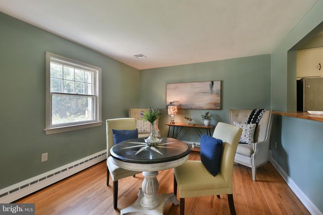 24 RAILROAD AVE, Ewing, NJ 08628
