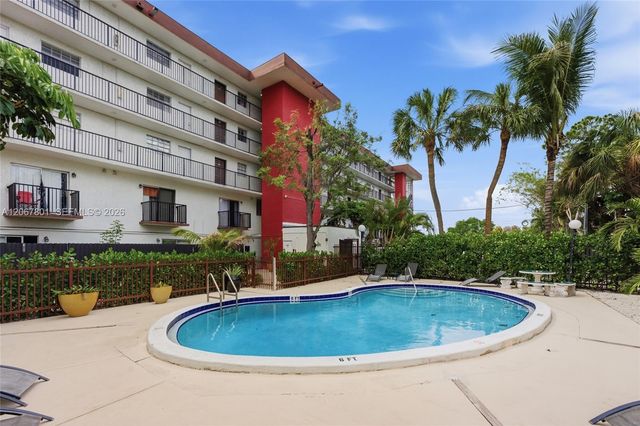 2520 N Andrews Avenue 305, Wilton Manors, FL 33311