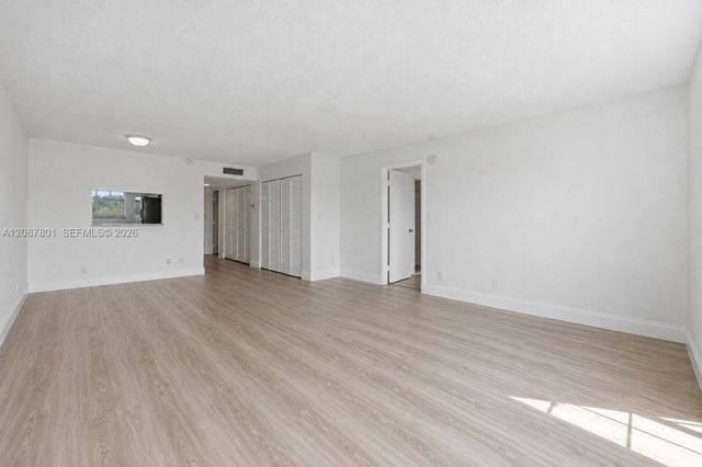 2520 N Andrews Avenue 305, Wilton Manors, FL 33311