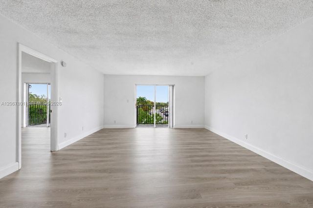 2520 N Andrews Avenue 305, Wilton Manors, FL 33311