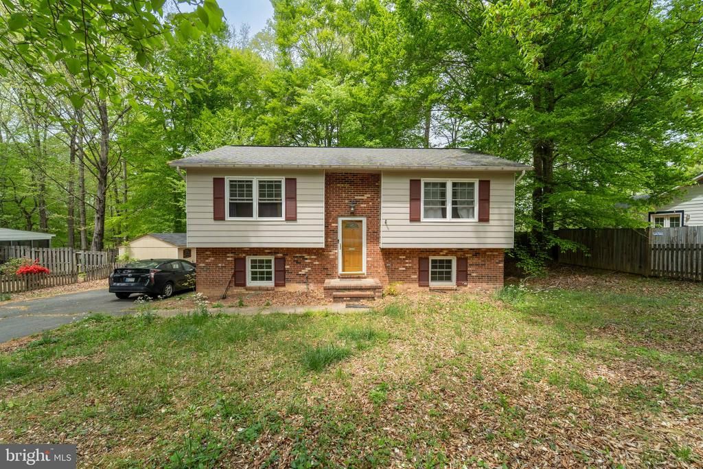 6506 PLANTATION FOREST DR, Spotsylvania, VA 22553