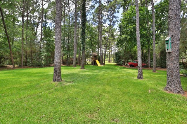 40407 Manor Drive, Magnolia, TX 77354