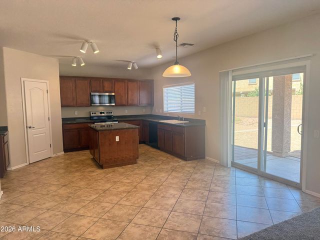 2110 N 94TH Avenue, Phoenix, AZ 85037