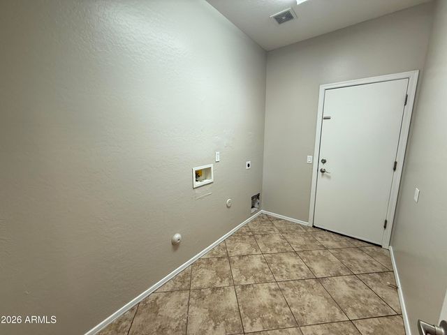 2110 N 94TH Avenue, Phoenix, AZ 85037