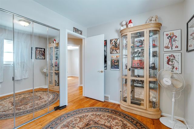 29038 Springstead Street, Gibraltar, MI 48173