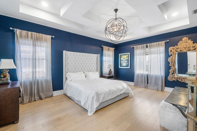 351 E BOCA RATON Road E, Boca Raton, FL 33432