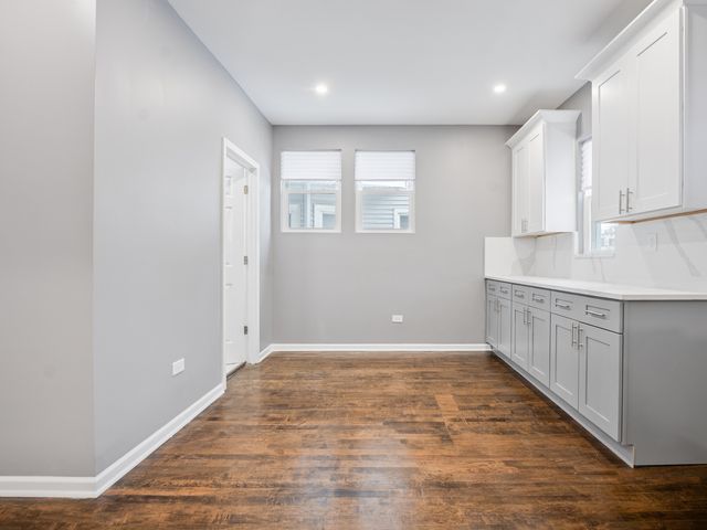 553 N Leamington Avenue, Chicago, IL 60644