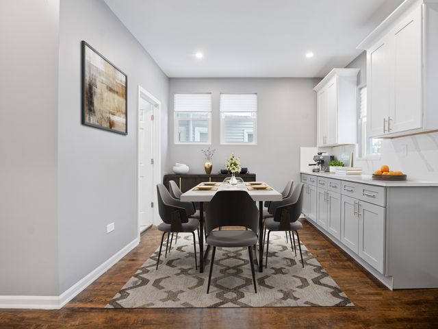 553 N Leamington Avenue, Chicago, IL 60644