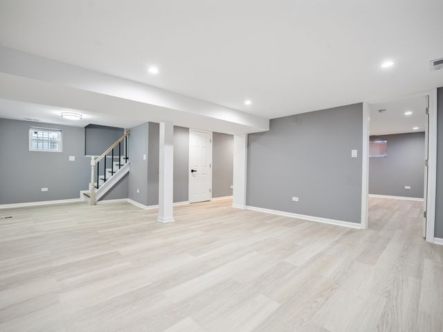 553 N Leamington Avenue, Chicago, IL 60644