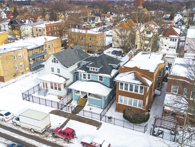 553 N Leamington Avenue, Chicago, IL 60644