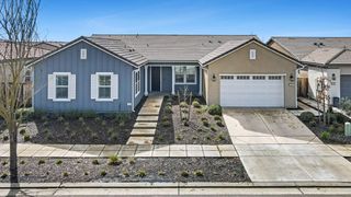 944 Horizon Drive, Madera, CA 93636