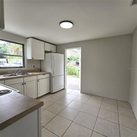 2710 AVENUE J NW, Winter Haven, FL 33881