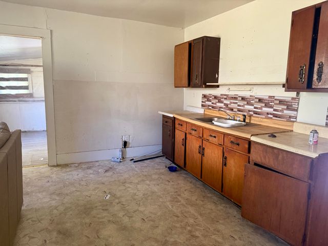 87 Red Wing Road, Wallins, KY 40873