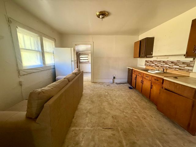 87 Red Wing Road, Wallins, KY 40873