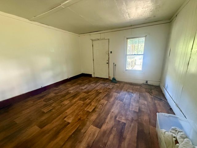 87 Red Wing Road, Wallins, KY 40873