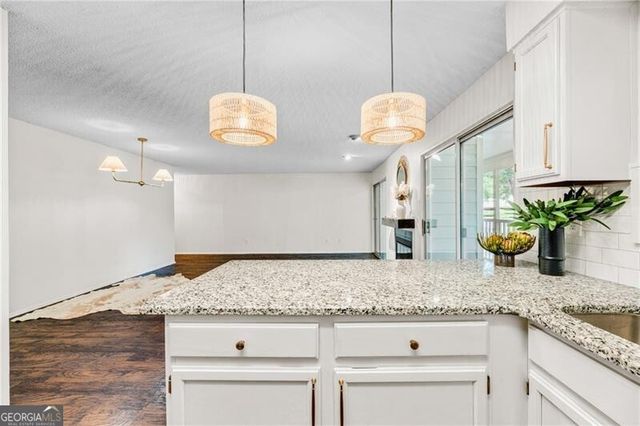 24 Doranne Court SE, Smyrna, GA 30080