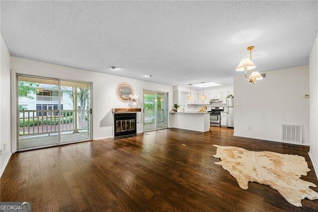24 Doranne Court SE, Smyrna, GA 30080