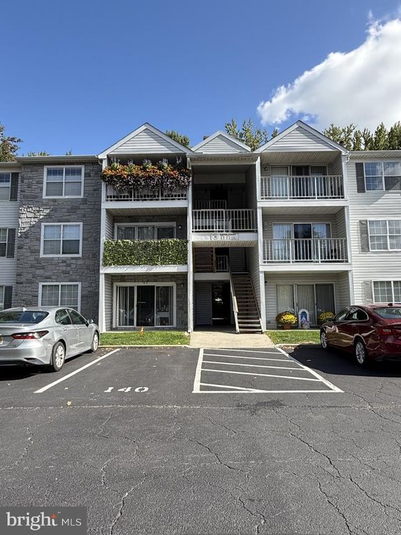18 ASPEN CT, Hamilton, NJ 08619