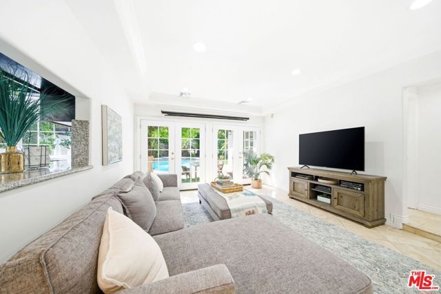 4115 Laurelgrove Avenue, Studio City (los Angeles), CA 91604