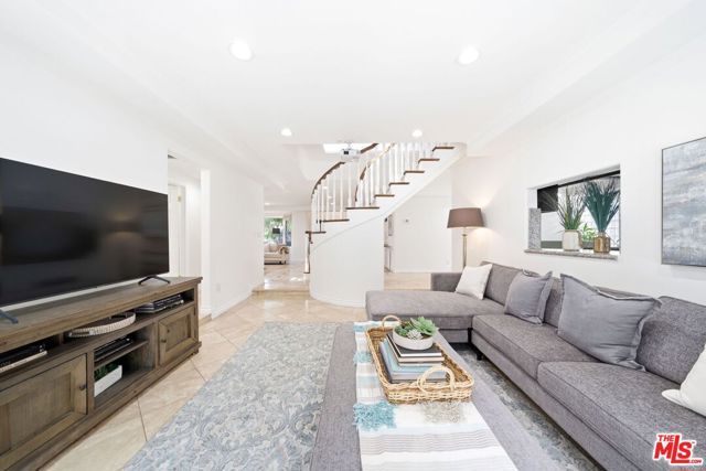 4115 Laurelgrove Avenue, Studio City (los Angeles), CA 91604