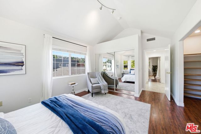 4115 Laurelgrove Avenue, Studio City (los Angeles), CA 91604