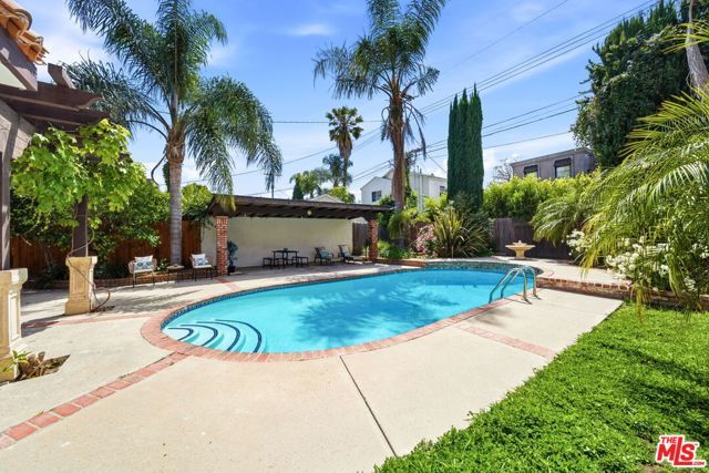 4115 Laurelgrove Avenue, Studio City (los Angeles), CA 91604
