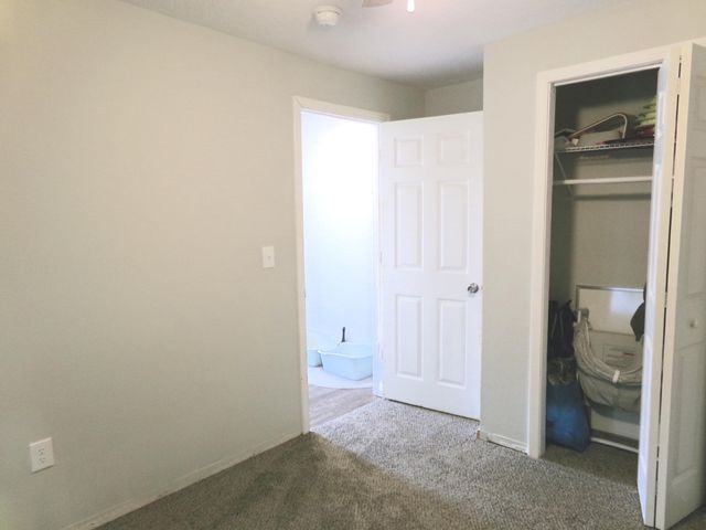 2425 West Atlantic Street, Springfield, MO 65803