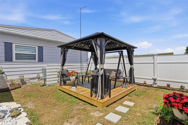 36620 KAY AVENUE, Zephyrhills, FL 33542