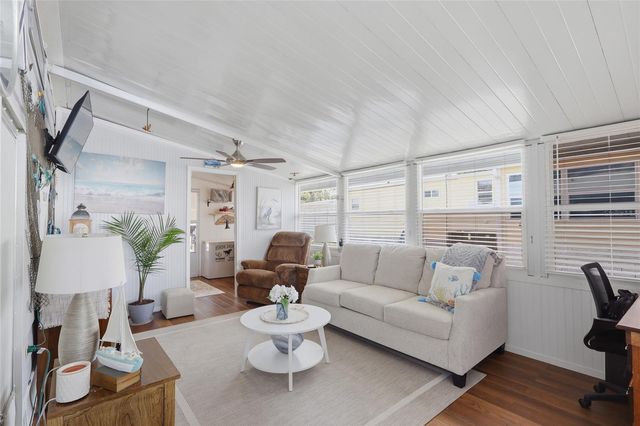 36620 KAY AVENUE, Zephyrhills, FL 33542