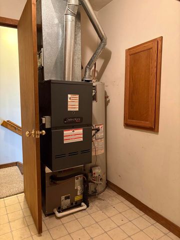 707 S Main Street, Willard, MO 65781