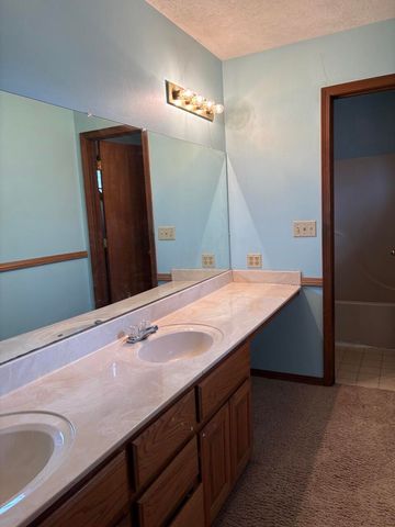 707 S Main Street, Willard, MO 65781