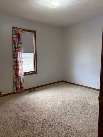 707 S Main Street, Willard, MO 65781