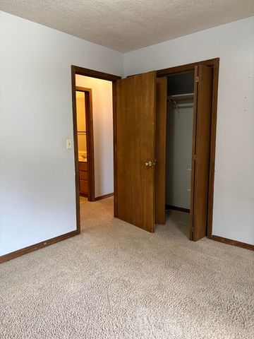 707 S Main Street, Willard, MO 65781