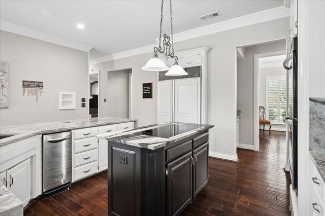 2400 Danbury Drive, Colleyville, TX 76034