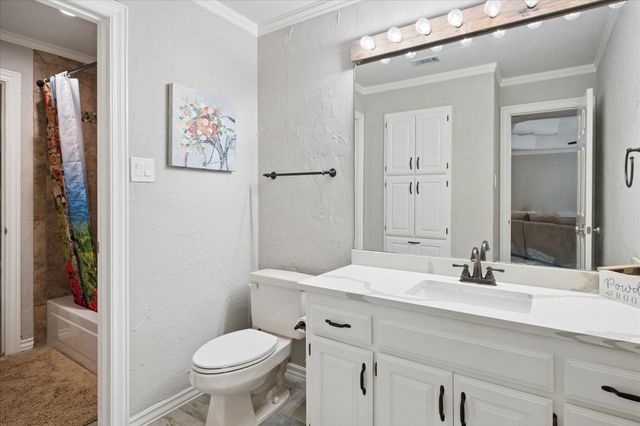 2400 Danbury Drive, Colleyville, TX 76034