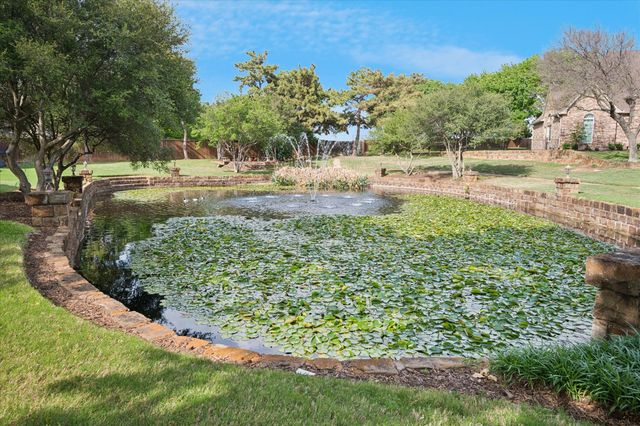 2400 Danbury Drive, Colleyville, TX 76034