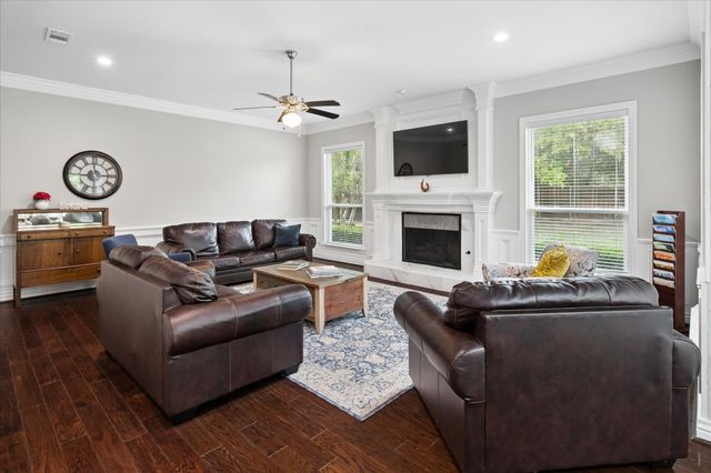 2400 Danbury Drive, Colleyville, TX 76034