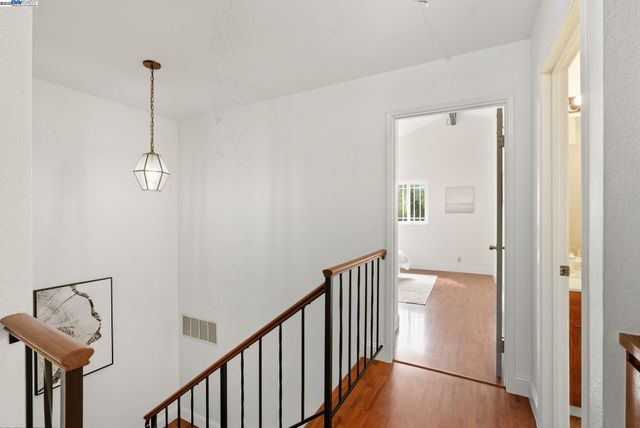 1860 Home Gate Dr, San Jose, CA 95148