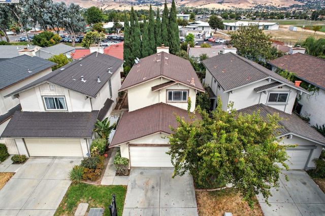 1860 Home Gate Dr, San Jose, CA 95148