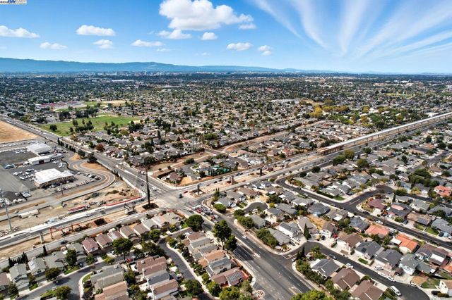 1860 Home Gate Dr, San Jose, CA 95148