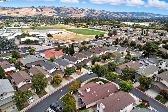 1860 Home Gate Dr, San Jose, CA 95148