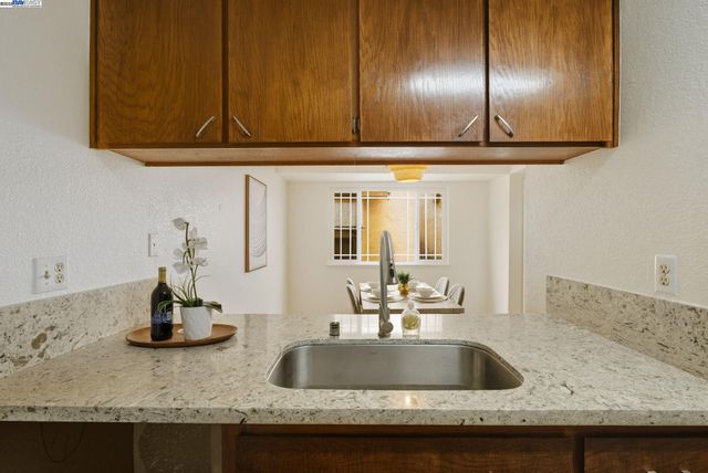 1860 Home Gate Dr, San Jose, CA 95148