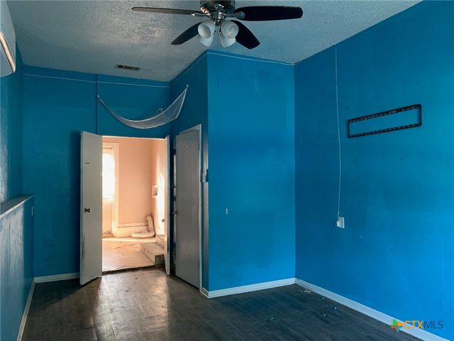 701 S 19th Street, Copperas Cove, TX 76522