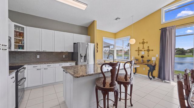 7865 Rockport Circle, Lake Worth, FL 33467
