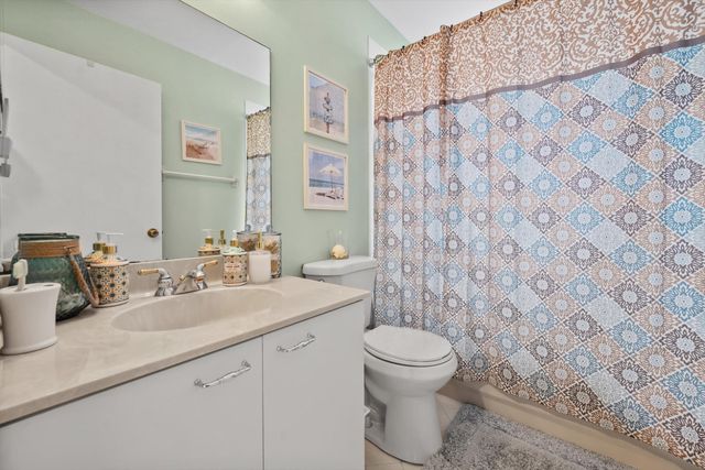 7865 Rockport Circle, Lake Worth, FL 33467
